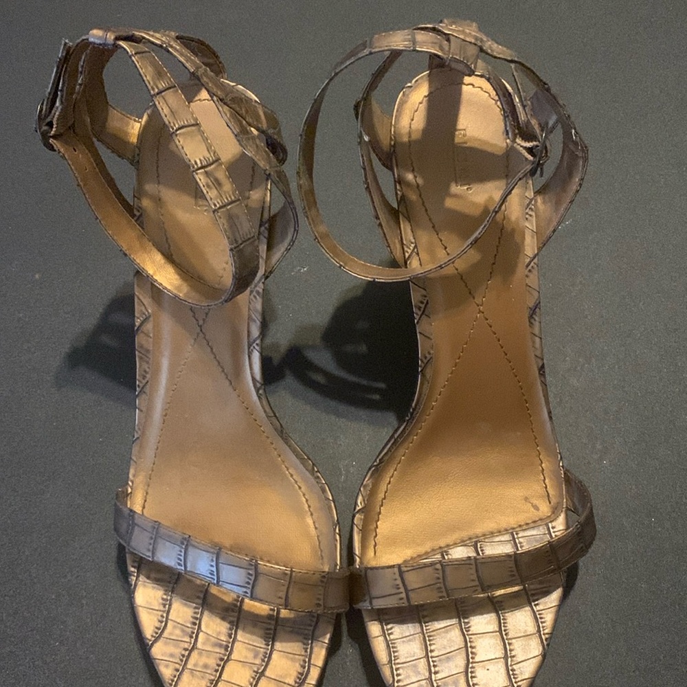 Fioni heels